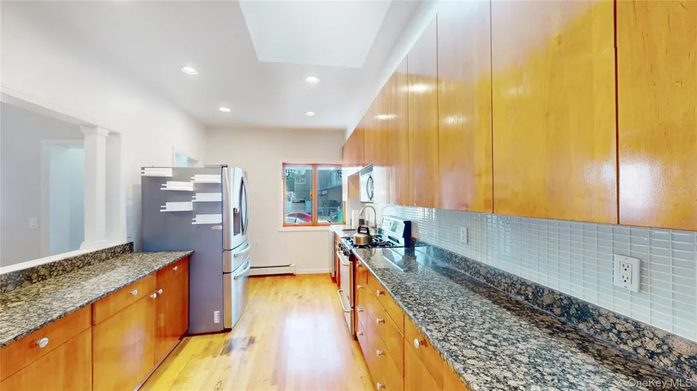 8309 25th Avenue East Elmhurst, NY 11370