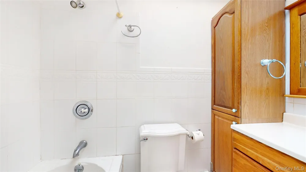 8309 25th Avenue East Elmhurst, NY 11370