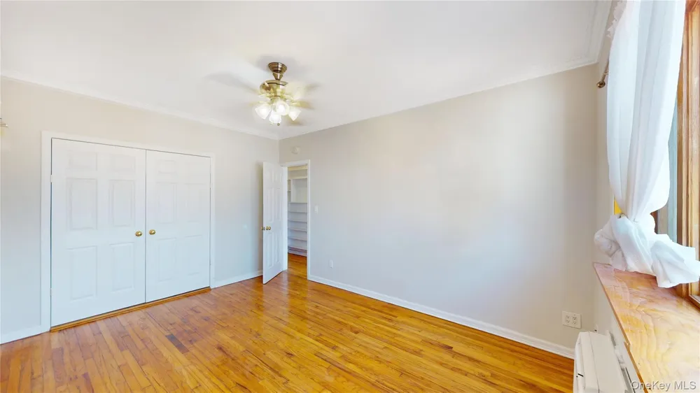 8309 25th Avenue East Elmhurst, NY 11370