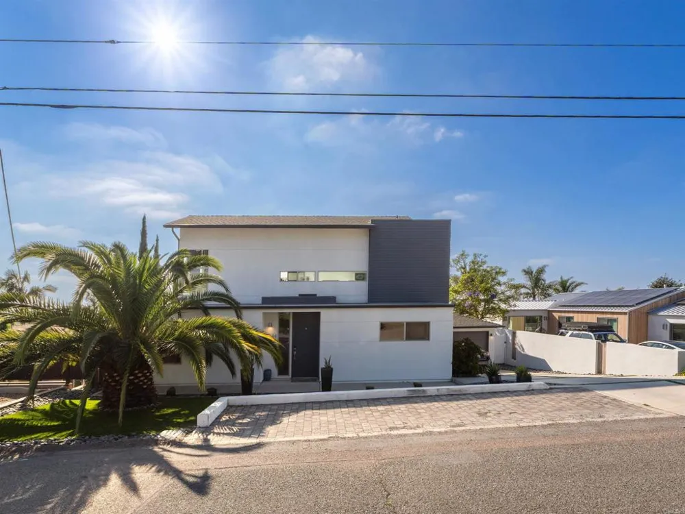 1044 Arcadia Rd Encinitas, CA 92024