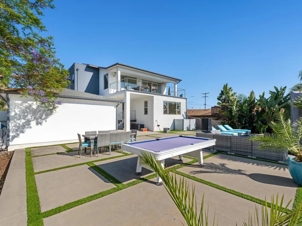 1044 Arcadia Rd Encinitas, CA 92024