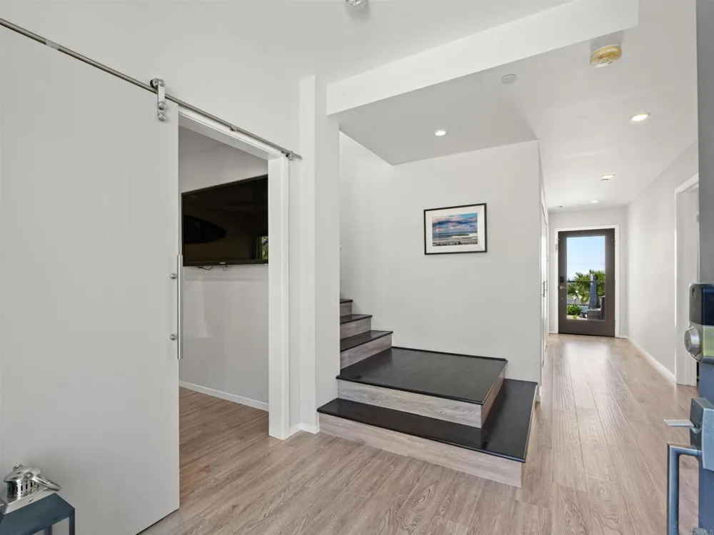 1044 Arcadia Rd Encinitas, CA 92024