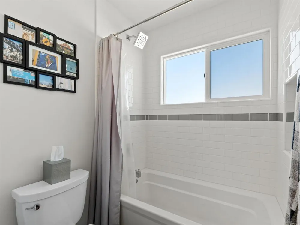 1044 Arcadia Rd Encinitas, CA 92024