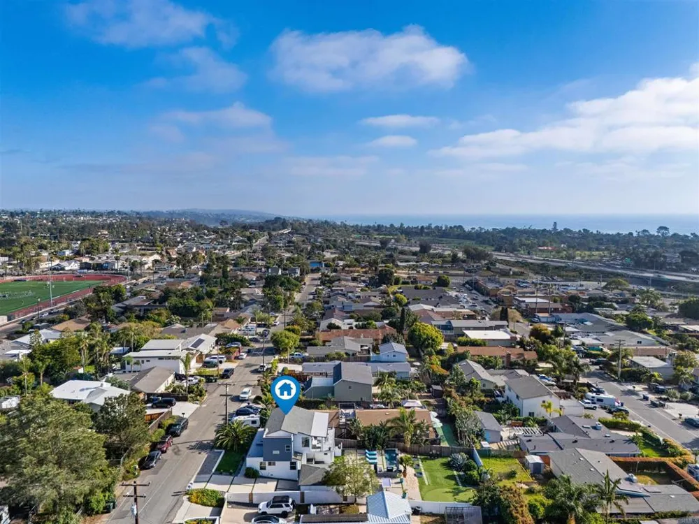 1044 Arcadia Rd Encinitas, CA 92024