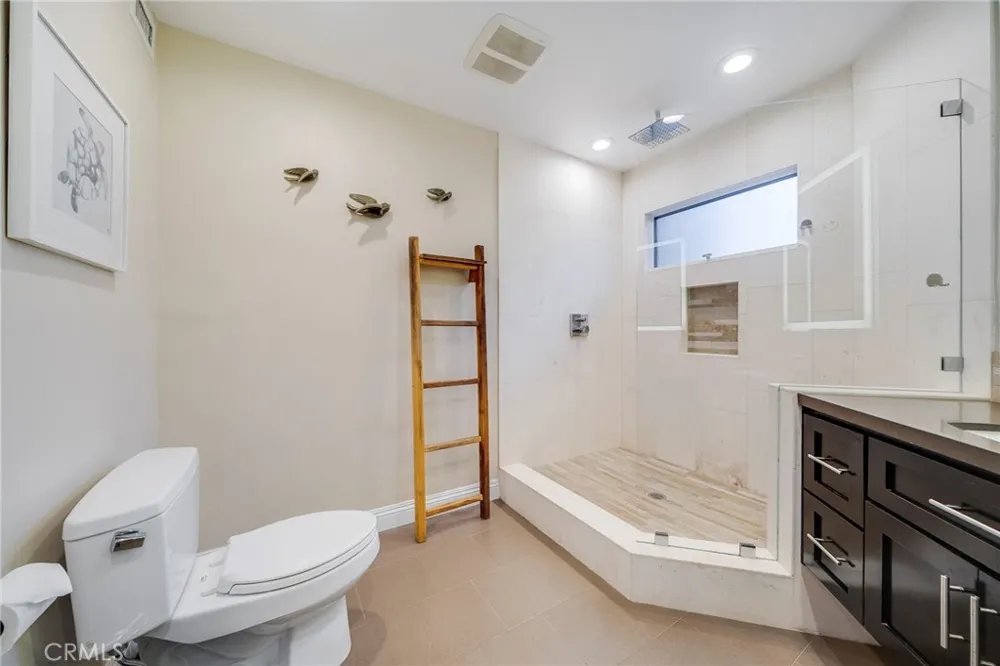 247 Calliope St Laguna Beach, CA 92651