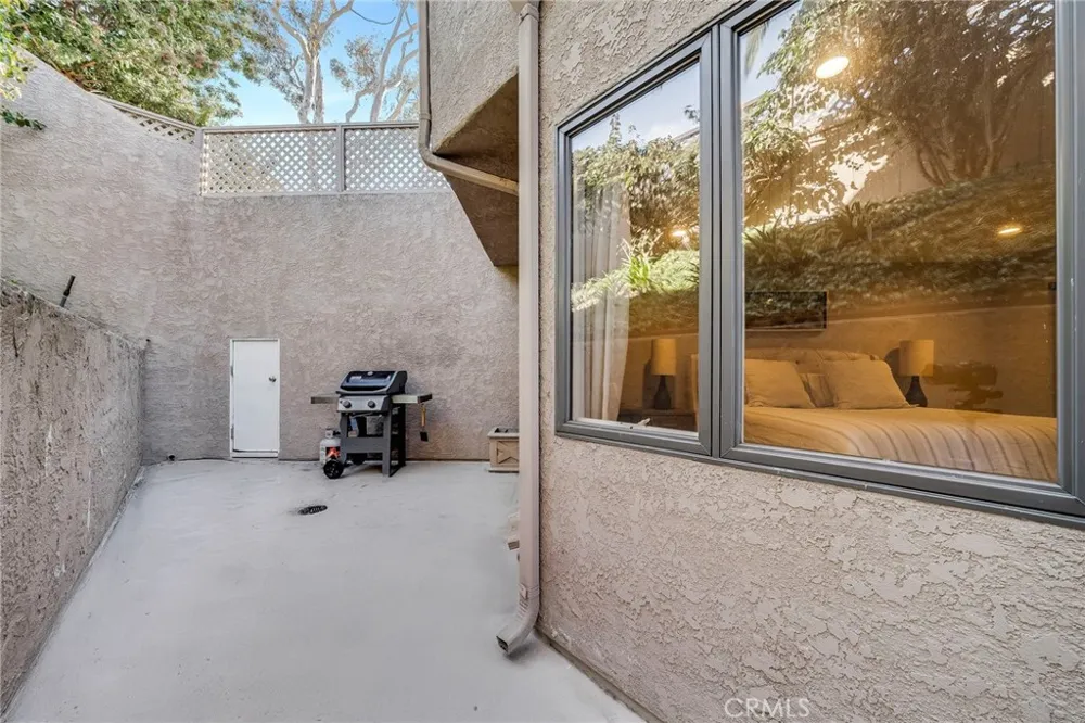 247 Calliope St Laguna Beach, CA 92651