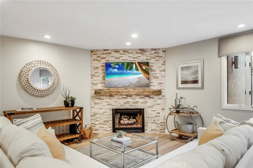 247 Calliope St Laguna Beach, CA 92651