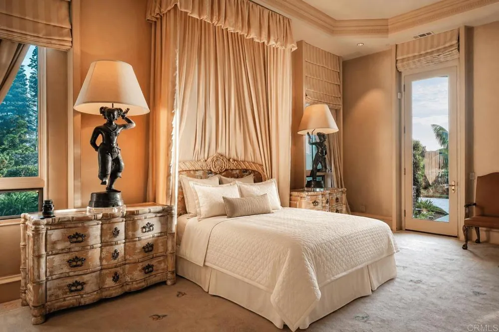 5893 Winland Hills Dr Rancho Santa Fe, CA 92067