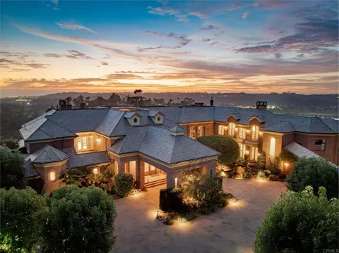 5893 Winland Hills Dr