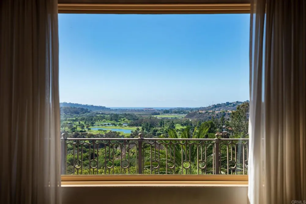 5893 Winland Hills Dr Rancho Santa Fe, CA 92067