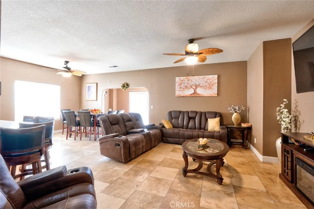 6561 Alyssa Drive Winton, CA 95388