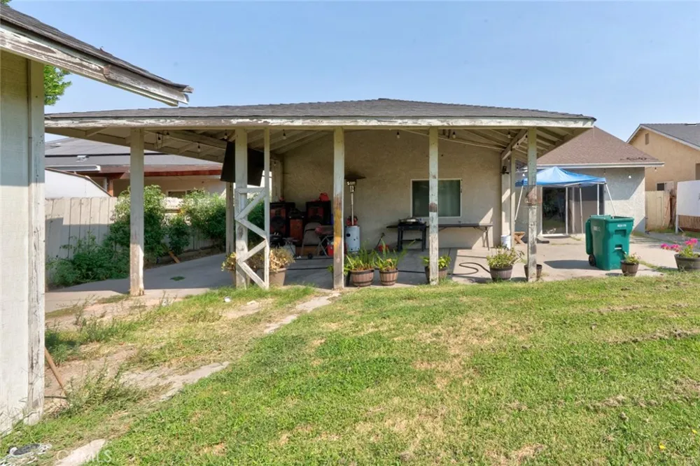 6561 Alyssa Drive Winton, CA 95388