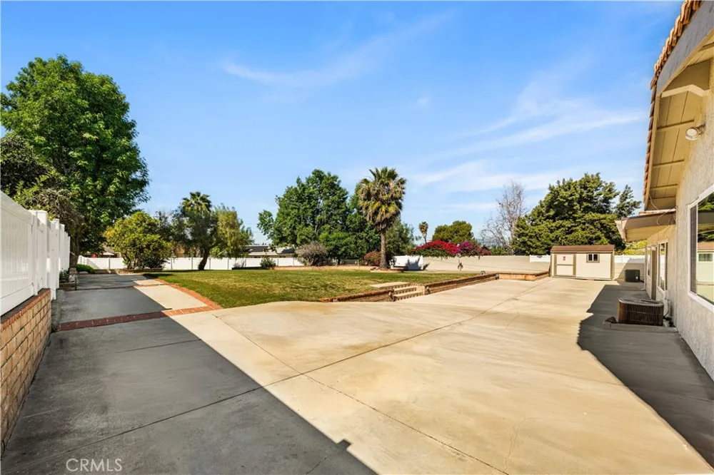 2521 Doubletree Rowland Heights, CA 91748