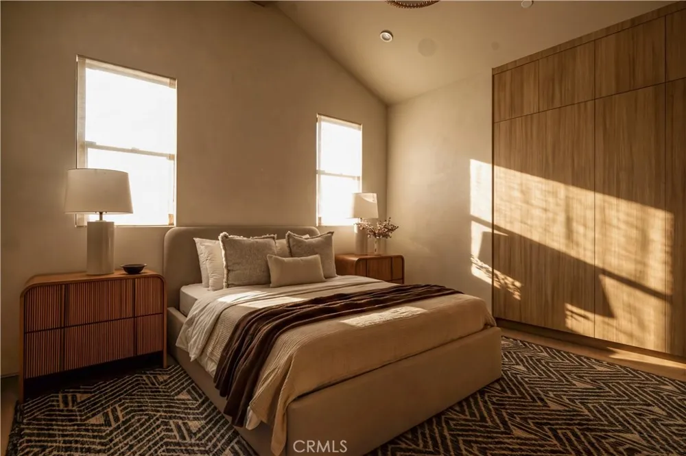 13218 Hesby Street Sherman Oaks, CA 91423
