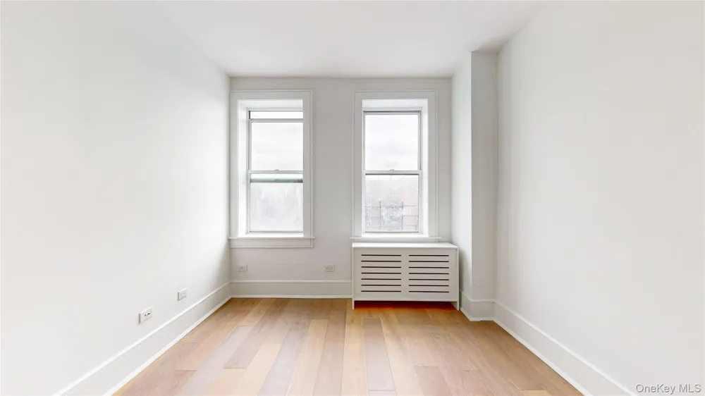 14809 Northern Boulevard #5J Flushing, NY 11354