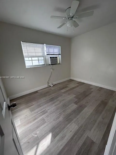 822 NW 7th Terrace #3 Hallandale Beach, FL 33009