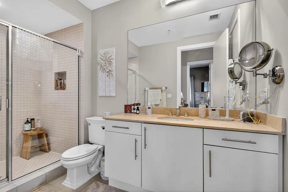 365 SE 6th Avenue #309 Delray Beach, FL 33483