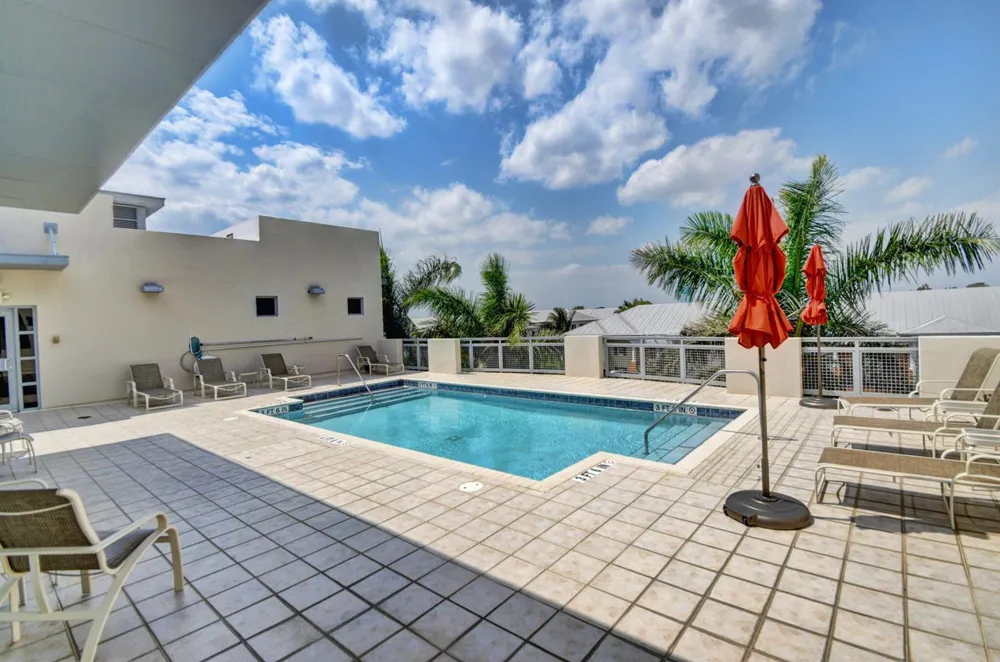 365 SE 6th Avenue #309 Delray Beach, FL 33483