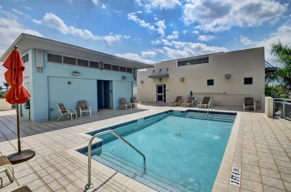 365 SE 6th Avenue #309 Delray Beach, FL 33483