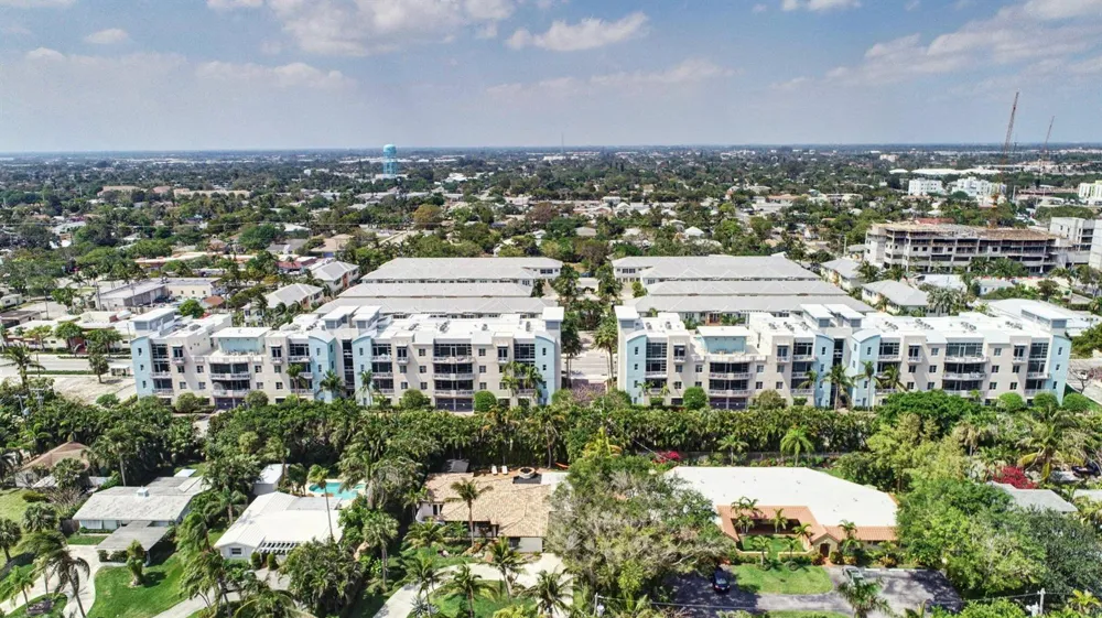 365 SE 6th Avenue #309 Delray Beach, FL 33483