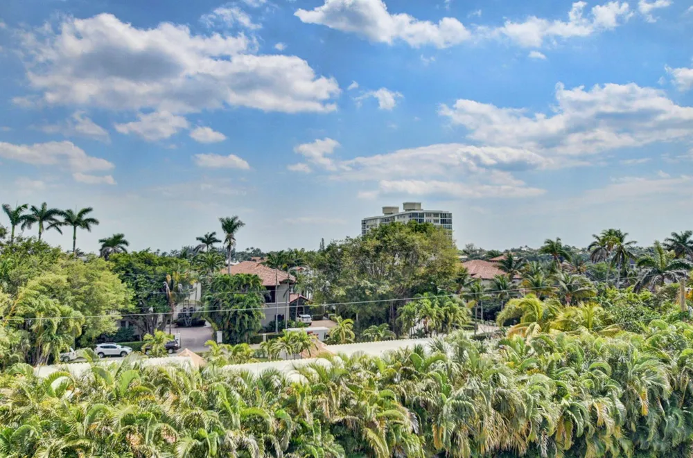365 SE 6th Avenue #309 Delray Beach, FL 33483