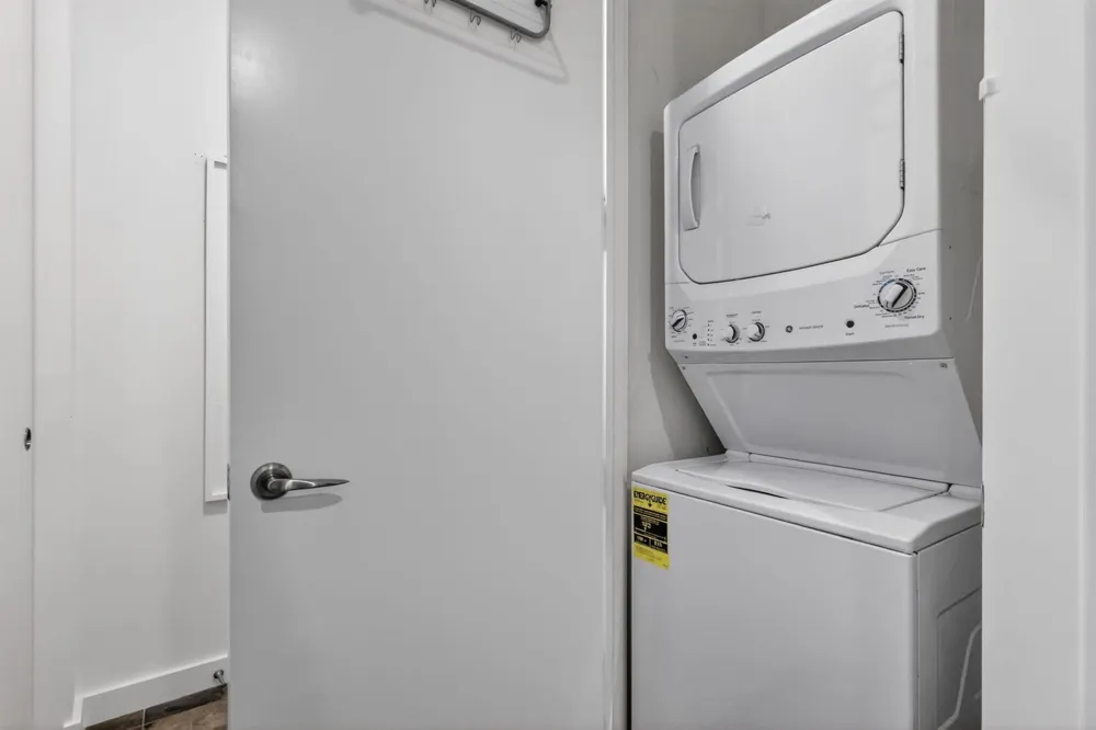 365 SE 6th Avenue #309 Delray Beach, FL 33483