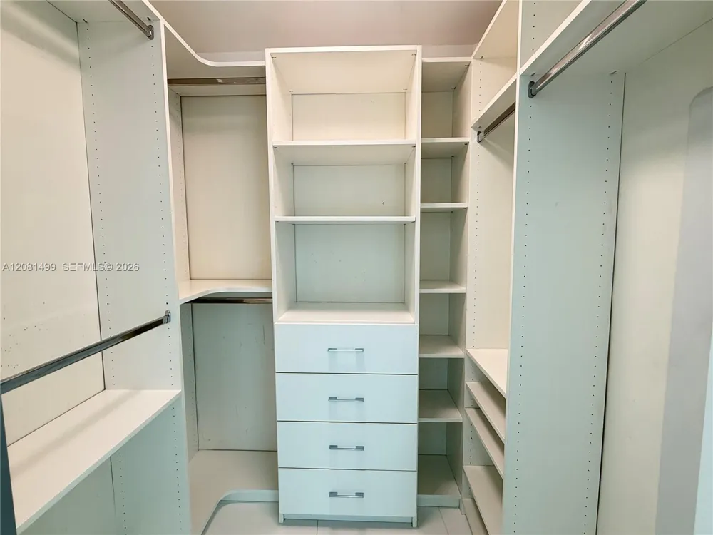 1100 S Miami Ave #1210 Miami, FL 33130