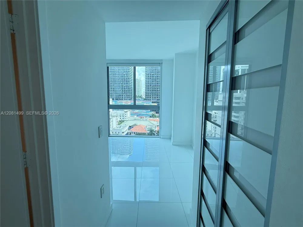 1100 S Miami Ave #1210 Miami, FL 33130