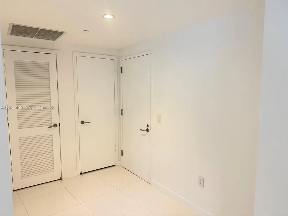 1100 S Miami Ave #1210 Miami, FL 33130