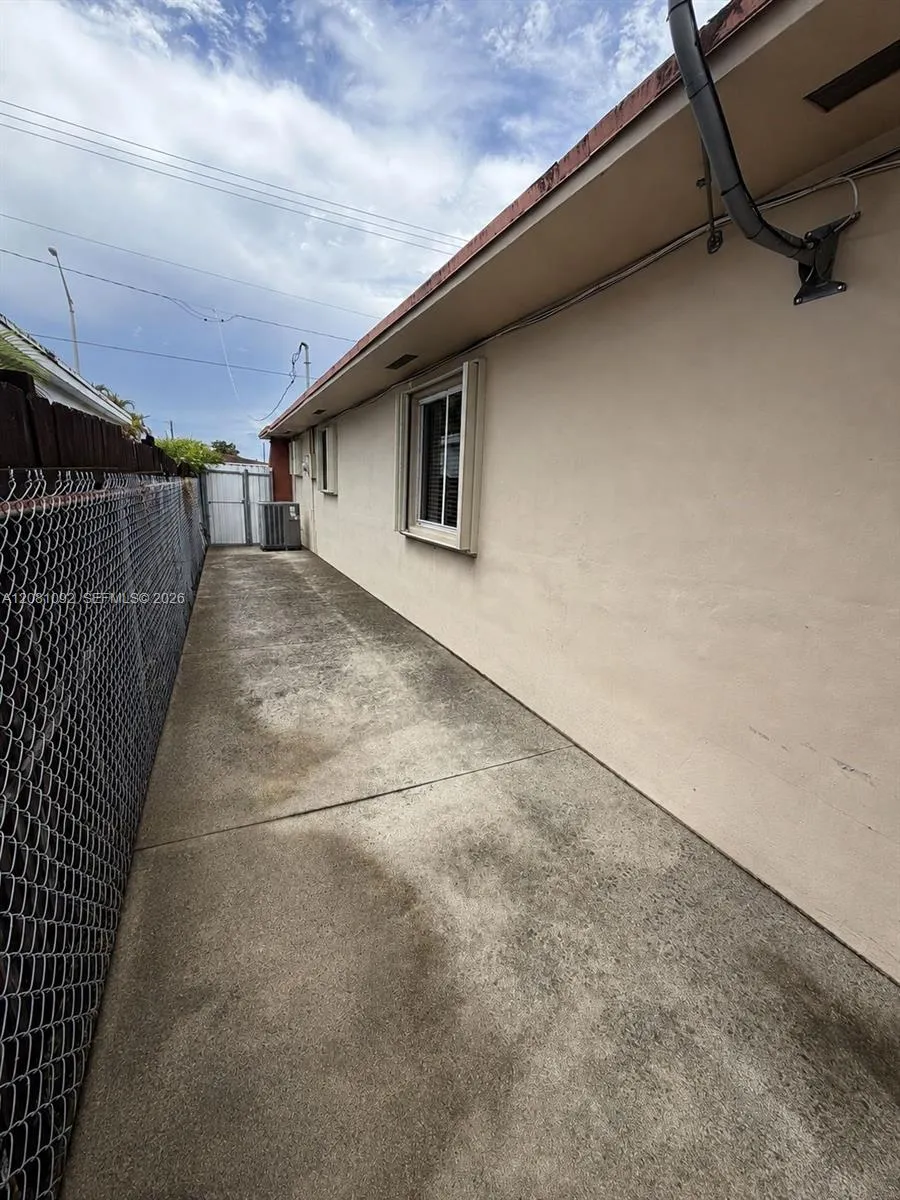 Address Not Shown Hialeah, FL 33013