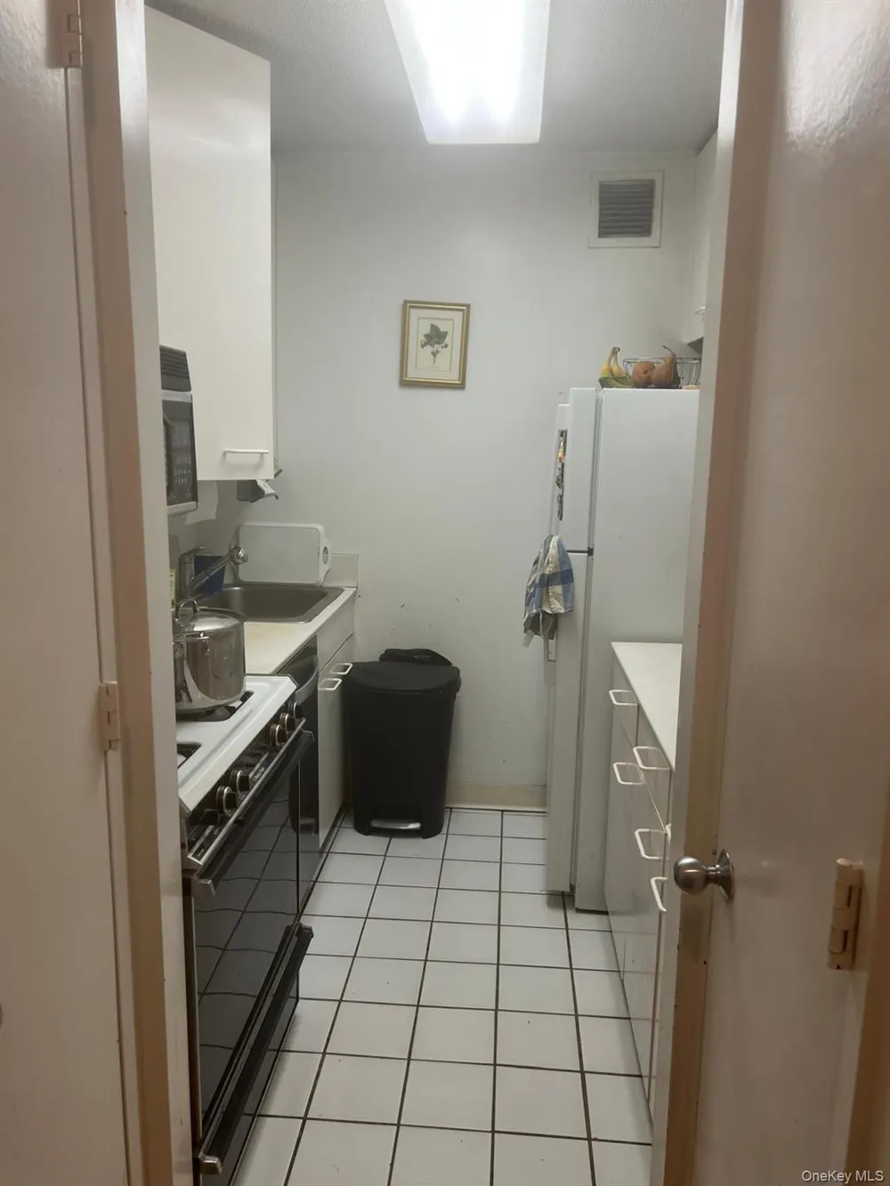 330 E 38th Street #10C New York (Manhattan), NY 10016