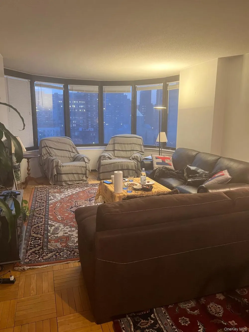 330 E 38th Street #10C New York (Manhattan), NY 10016
