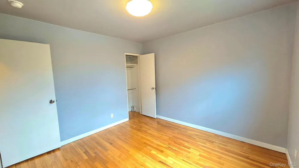 163-70 17th Avenue #Upper Level Whitestone, NY 11357