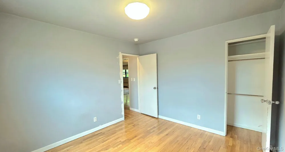 163-70 17th Avenue #Upper Level Whitestone, NY 11357