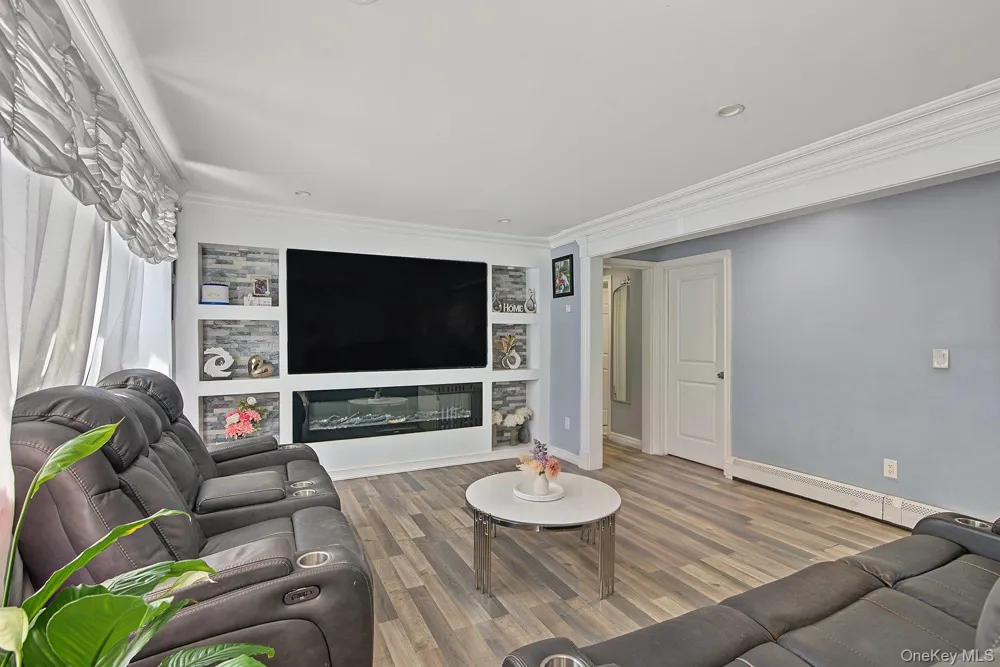 95 E Booker Avenue Wyandanch, NY 11798