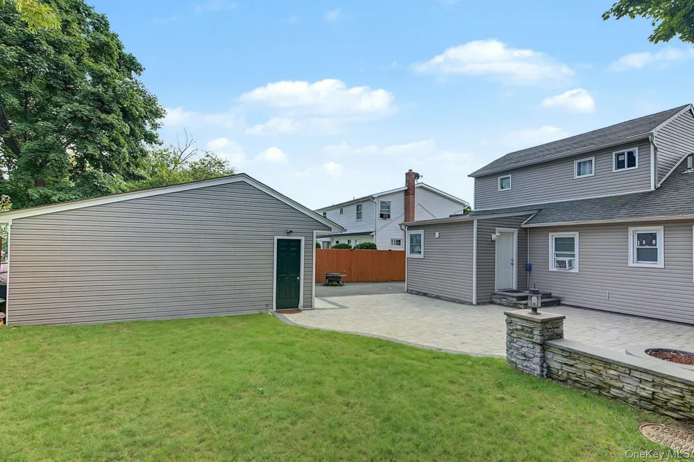 95 E Booker Avenue Wyandanch, NY 11798