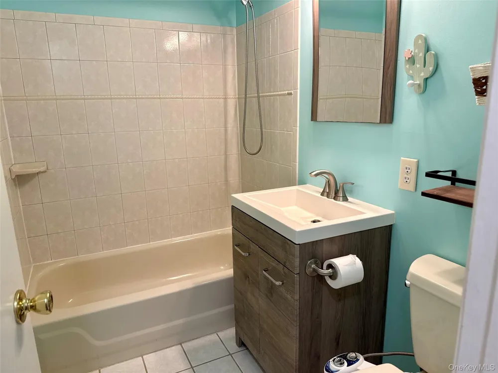 11 Skyline Drive #12 Fishkill, NY 12524