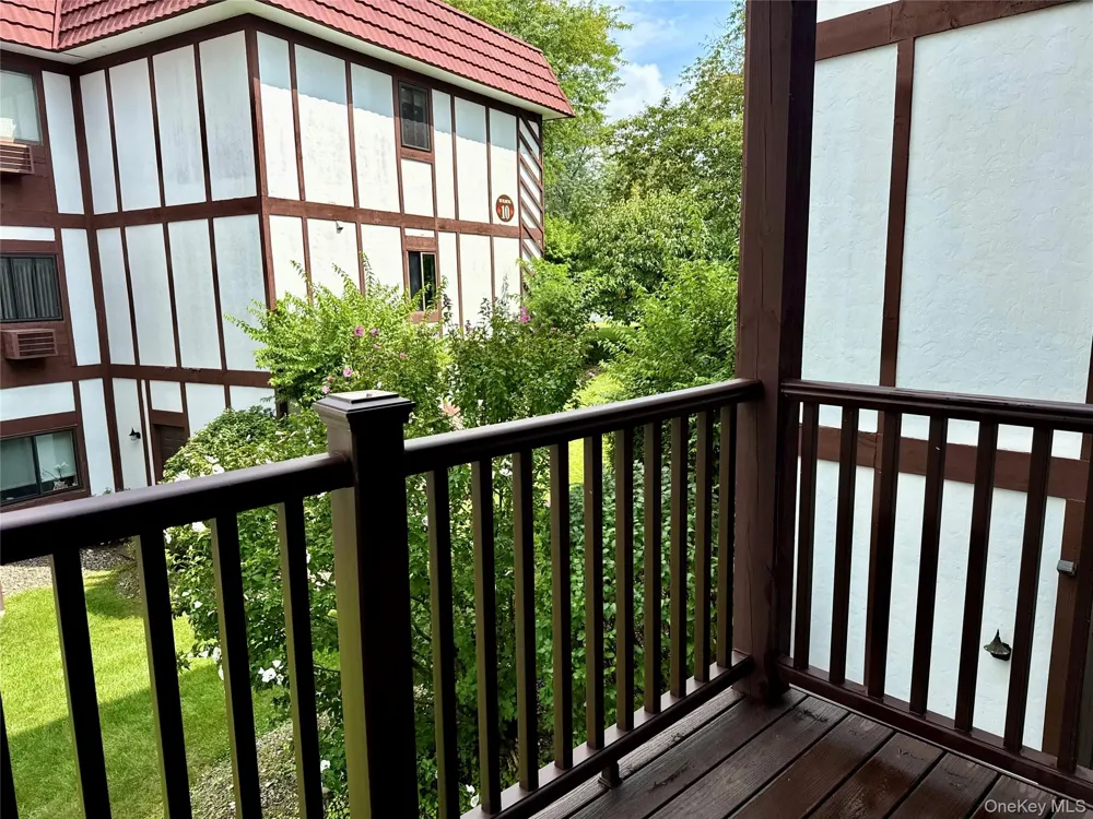 11 Skyline Drive #12 Fishkill, NY 12524