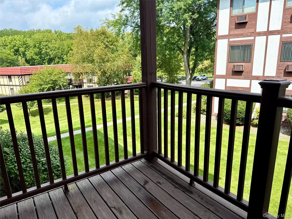 11 Skyline Drive #12 Fishkill, NY 12524