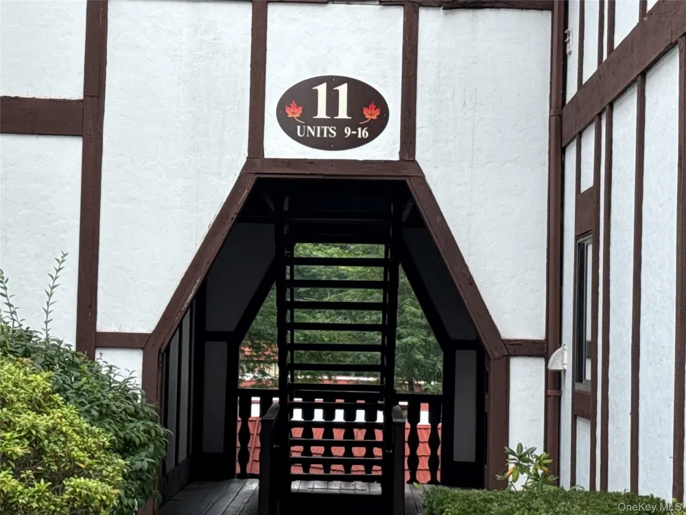 11 Skyline Drive #12 Fishkill, NY 12524