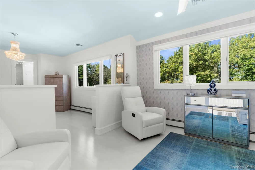 28 Annandale Road Commack, NY 11725