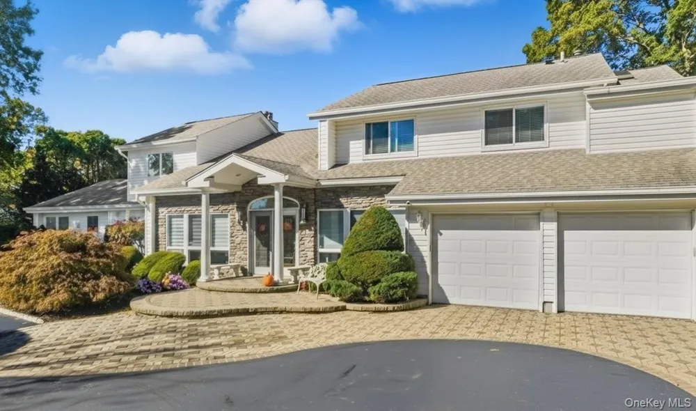 28 Annandale Road Commack, NY 11725