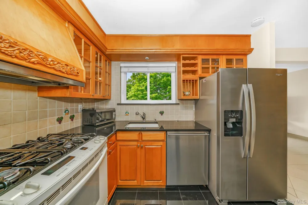 161 Feller Drive Central Islip, NY 11722