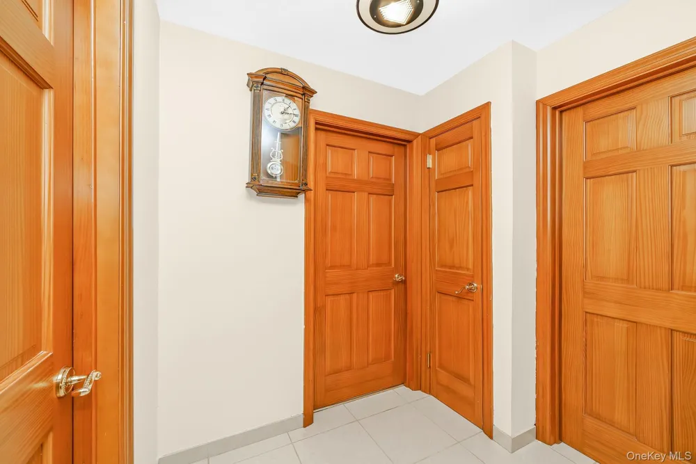 161 Feller Drive Central Islip, NY 11722