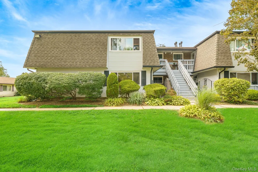 161 Feller Drive Central Islip, NY 11722