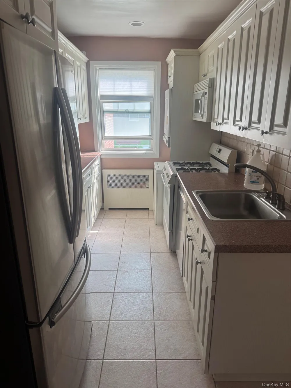 253 61st avenue #24 Little Neck, NY 11362