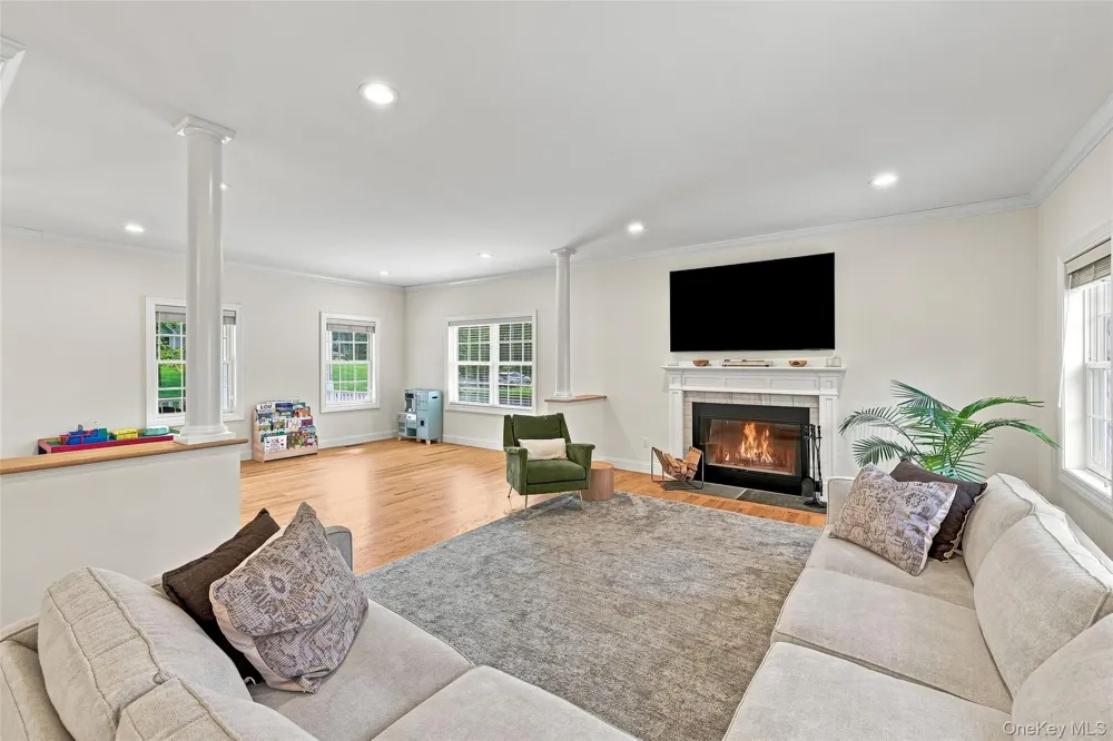 39 E Hill Road Cortlandt Manor, NY 10567
