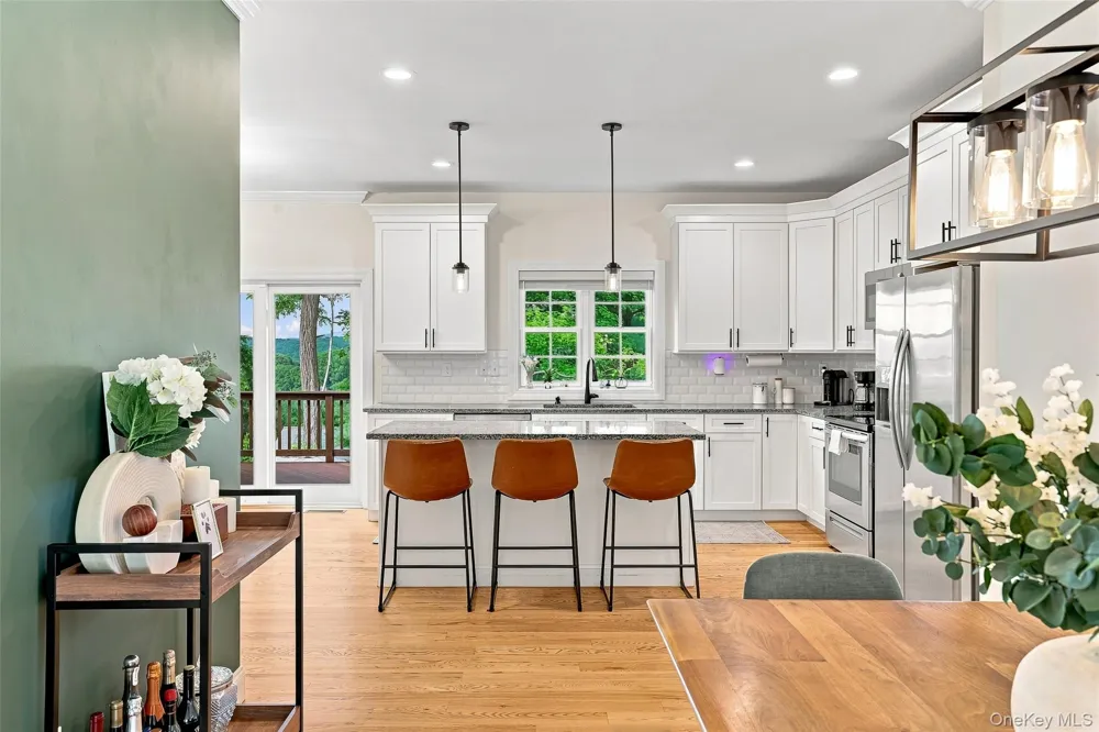 39 E Hill Road Cortlandt Manor, NY 10567