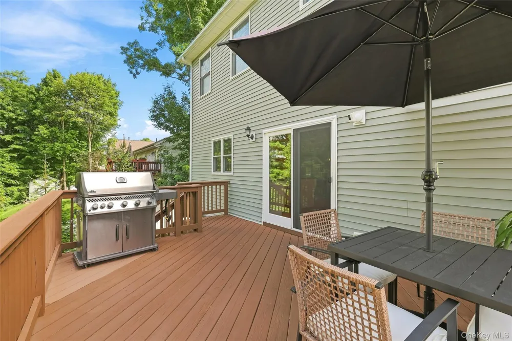 39 E Hill Road Cortlandt Manor, NY 10567