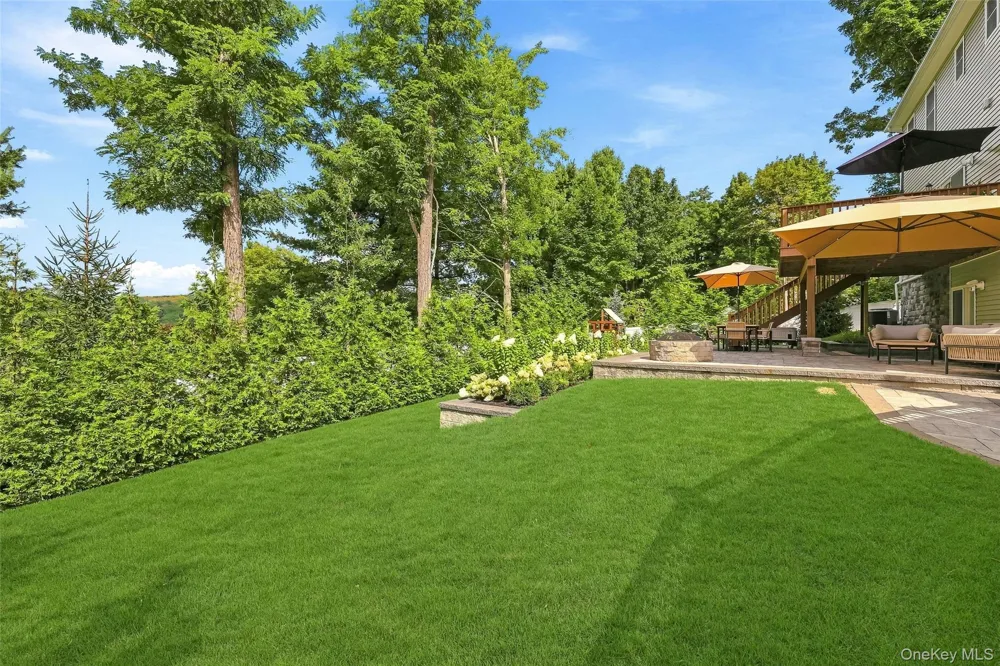 39 E Hill Road Cortlandt Manor, NY 10567